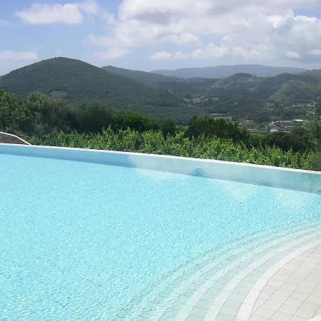 Hotel apartamentowy La Chiusa Di Rio Rio dellʼElba